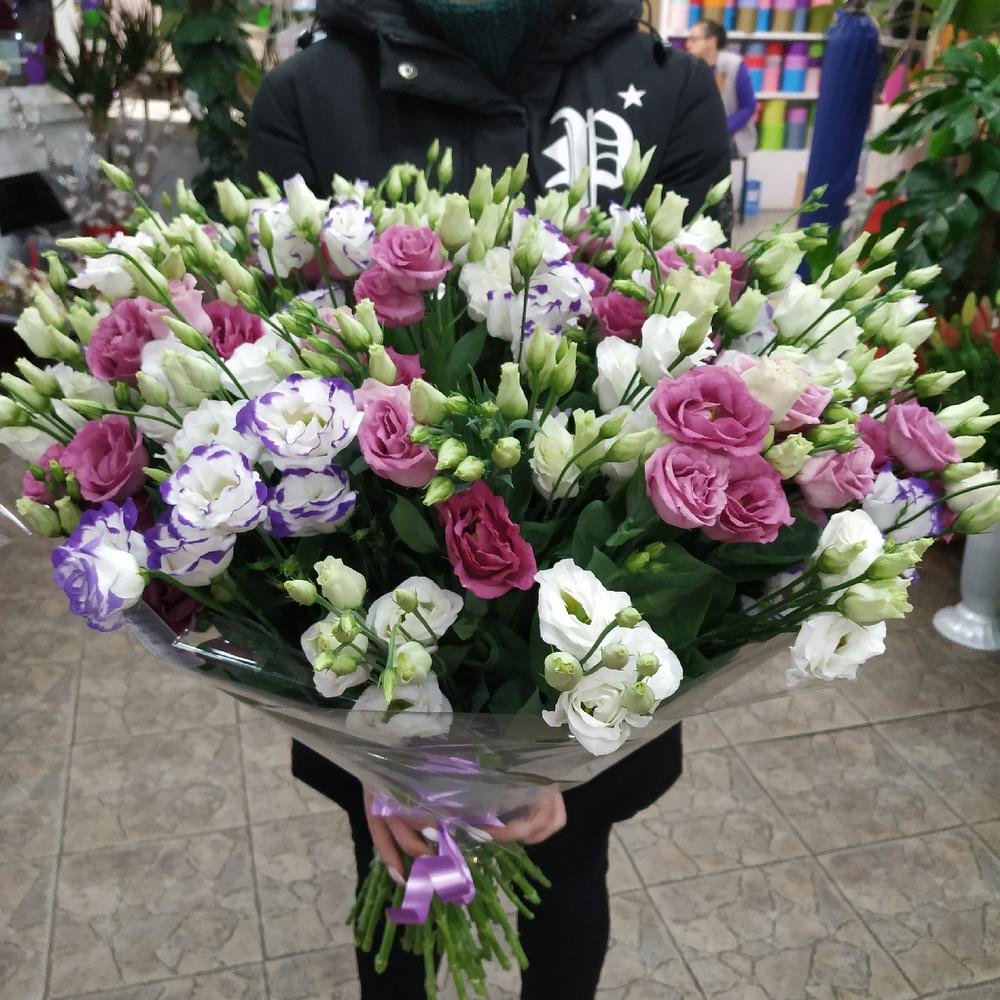 Шикарный букет из 31 Эустомы микс Шикарный букет из 31 Эустомы микс